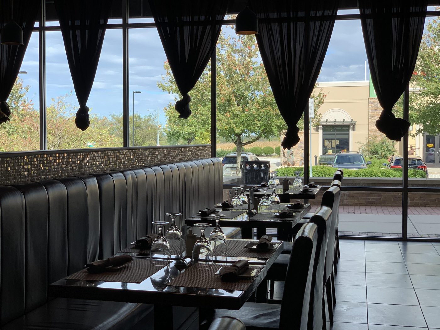 The dining room at Kumo Collegeville